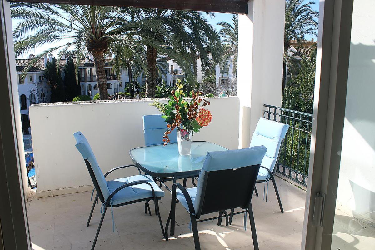 Hacienda Beach Estepona Exterior photo